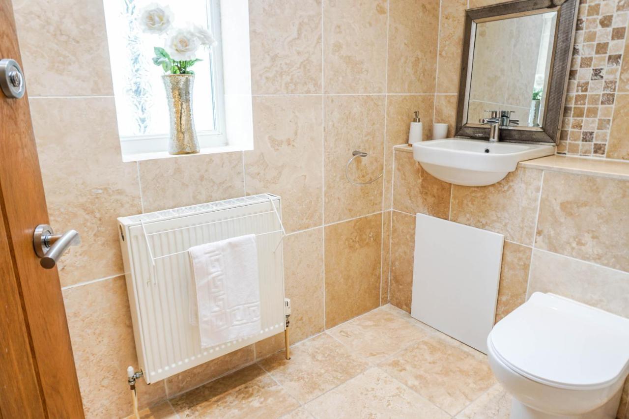 The Beach House - Fully Refurbed March 2024 Oystermouth Eksteriør bilde